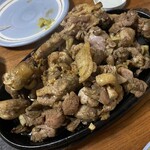 地鶏屋 らく楽 - 骨付鷄