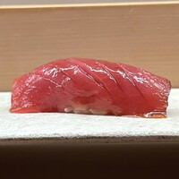 銀座すし嘉 はなれ - 赤身ヅケ