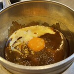 小仔羊 - 食べ飲み放題コース5370円　焼きチーズカレー