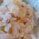 中村屋 - キビ入り麦ご飯