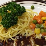 ファミリーレストラン コクリコ - 付け合わせのパスタと野菜