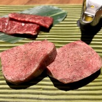 焼肉 うしみつ 恵比寿本店 - 特選厚切りタン