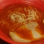 王龍ラーメン - 怪獣ラーメン2辛Σ(´□｀;)