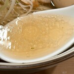 Raamen Kuro Uzu - スープ