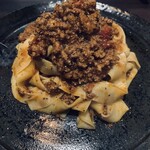 Trattoria Annamaria - もうこれは大盛りを奪い合いのボロネーゼ　無限に食べたい