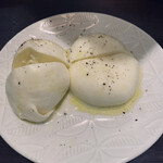 Trattoria Annamaria - 追いチーズ　