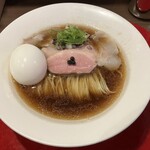 RaMen TOMO TOKYO - キレイ！味玉がシャシャリ出てる！