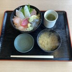 魚がし食堂はま蔵 - 