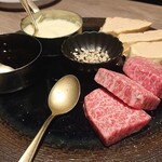 完全個室焼肉 GYU - ヒレステーキとファオグラのロッシーニ