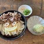 Kamakiri - 肉ぶっかけ小(冷)とたまご天