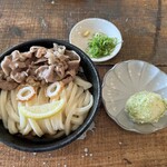 カマ喜ri - 肉ぶっかけ小(冷)とたまご天