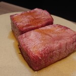 完全個室焼肉 GYU - めっちゃ厚い