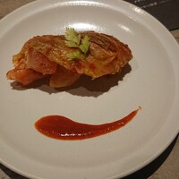 完全個室焼肉 GYU CHIBA - キムチの中から帆立や海老が！