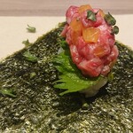 完全個室焼肉 GYU - 霜降り和牛の手巻き