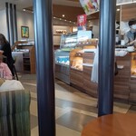 Cafe de CRIE - 店内