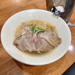 貝と地鶏だしのらぁ麺 ちょろ - 