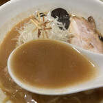 麺屋 雪風 - スープ