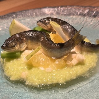 [Course with specially selected ingredients that change monthly] In June, we have Kesennuma conger eel