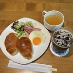 Kafe Ando Dainingu Ba Furatto - 