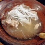 Motsuyaki Kyaputen - 煮豚 715円(税込)