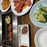 Yakiniku Housai Gyuutetsu Tekkan - 