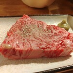 Oroshidonya Chokuei Tachigui Hitokire Yakiniku Matsuda - みかちゃん登場