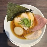 Ramen torikaji ippai - 特製醤油らぁめん（１２００円）