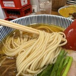 Kicchin Kiraku - 滑らかな稲庭中華蕎麦