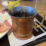 桜珈琲 - 銅製のグラスが、渋いのです