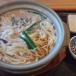 土佐魚菜食堂 - 鍋焼きラーメン　680円。