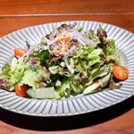 鉄板焼 ふじいさん - 季節のグリーンサラダ