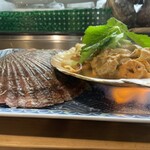 鮨　えにし - ホタテバター焼き