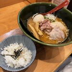 焼きあご塩らー麺たかはし 銀座店 - 