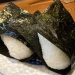 居酒屋 たかまさ - おにぎり（しゃけ入ってました）