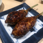 Kushiyaki Izakaya Maronie - やっぱり外せないのは「つくね」。 こちらもタレが合わさって美味しい一品です。