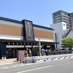 花山うどん - 10時30分ごろ。11時にはとんでもないひと…