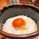 中華蕎麦 とみ田 - もこっとしたたまごかけご飯