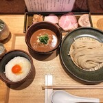 中華蕎麦 とみ田 - 本日の布陣