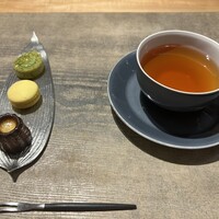 薫 HIROO - 