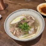 京洛焼肉 ぽめ - テールスープ