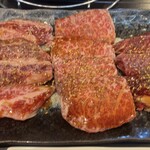 ブルーチャーン - スペシャル焼肉定食（赤身肉）⁈