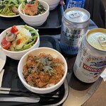 Taipei International Airport VIP Lounge - 一番搾り、台湾beer