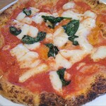 PIZZERIA LUNA E MARE - マルゲリータ