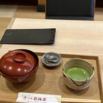 Saryou Tsujiri - 白玉入り都路里ぜんざいと抹茶のセット