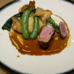 レフ アオキ - 肉メイン （北海道産）仔牛のステーキ マッシュポテト