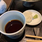 Aizuyamamiyakosoba Tsutsumian - 蕎麦汁と薬味