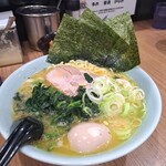 Senya - ラーメン　薬味ほうれん草増し　味玉