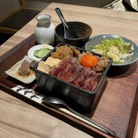 焼肉㐂舌 南船場 - 