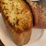 ステーキ石井 - ガーリックトースト