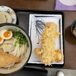 讃岐うどん オカマル - 
